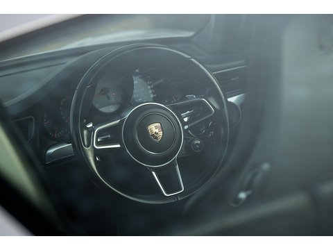 2016 Porsche 991.2 Carrera S Coupe PDK (36)