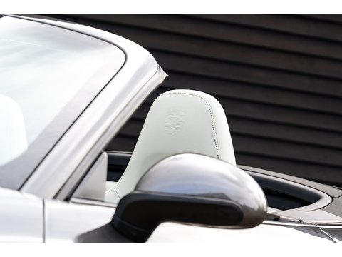 2013 Porsche 991 Carrera Convertible PDK (40)