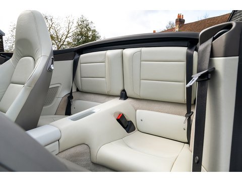 2013 Porsche 991 Carrera Convertible PDK (40)