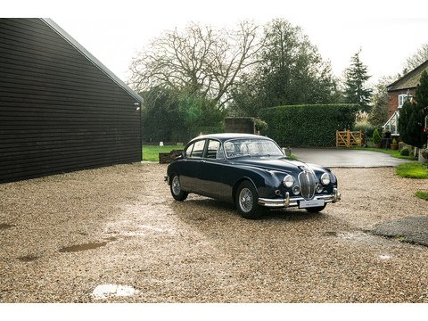 2.4 4dr Saloon Manual Petrol  (#52)