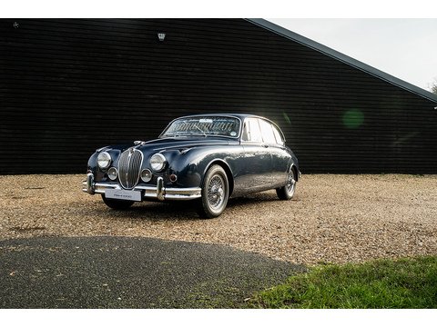 2.4 4dr Saloon Manual Petrol  (#52)