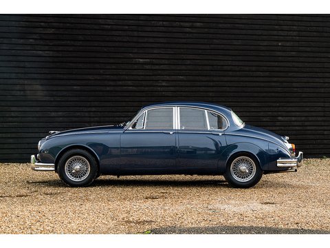 2.4 4dr Saloon Manual Petrol  (#52)