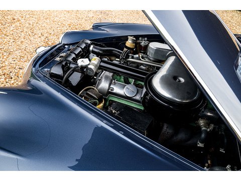 2.4 4dr Saloon Manual Petrol  (#52)