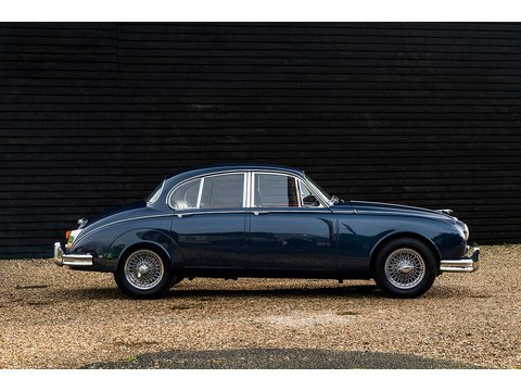 2.4 4dr Saloon Manual Petrol  (#52)