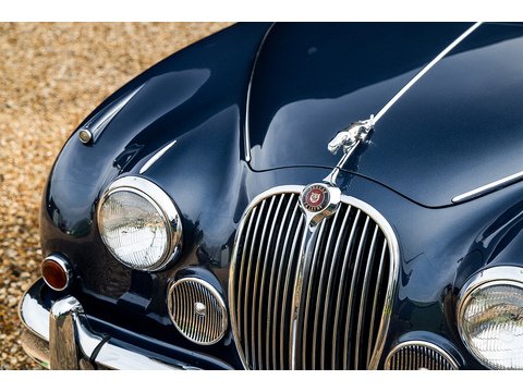 2.4 4dr Saloon Manual Petrol  (#52)