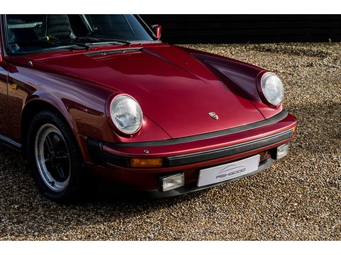 1982 Porsche 3.0 SC Targa Manual (18)