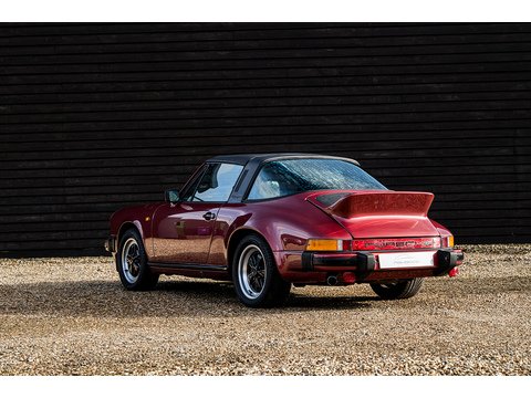 1982 Porsche 3.0 SC Targa Manual (18)