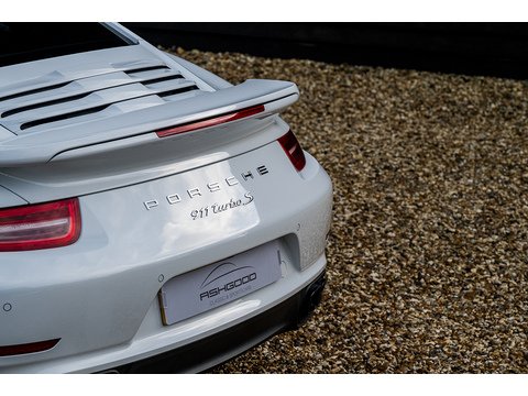 2014 Porsche 991 Turbo S Coupe PDK (12)