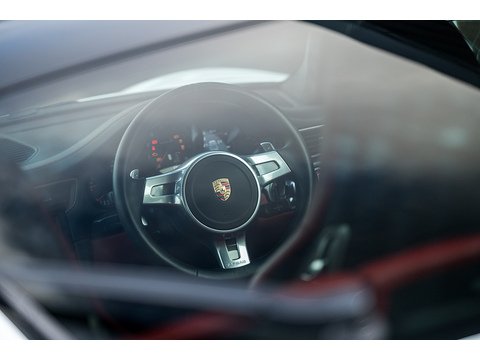 2014 Porsche 991 Turbo S Coupe PDK (12)