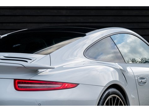 2014 Porsche 991 Turbo S Coupe PDK (12)