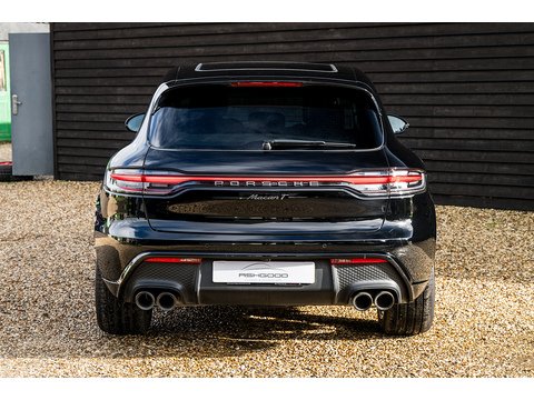 2022 Porsche Macan T SUV PDK 4WD (21)