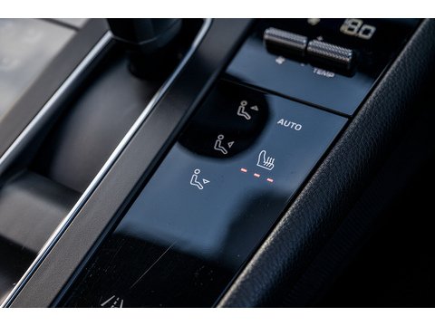 2022 Porsche Macan T SUV PDK 4WD (21)