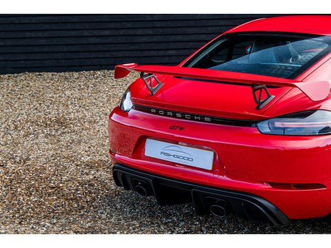 2019 Porsche 718 Cayman GT4 Manual (31)