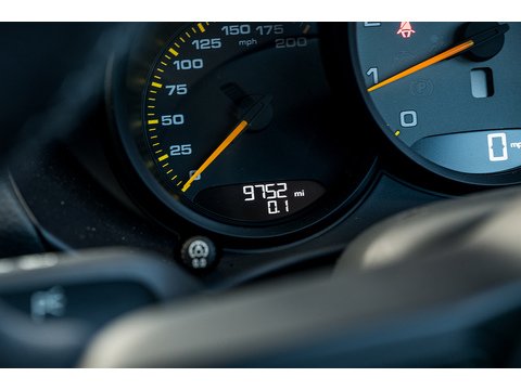 2019 Porsche 718 Cayman GT4 Manual (31)