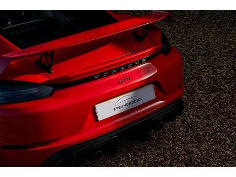 2019 Porsche 718 Cayman GT4 Manual (31)