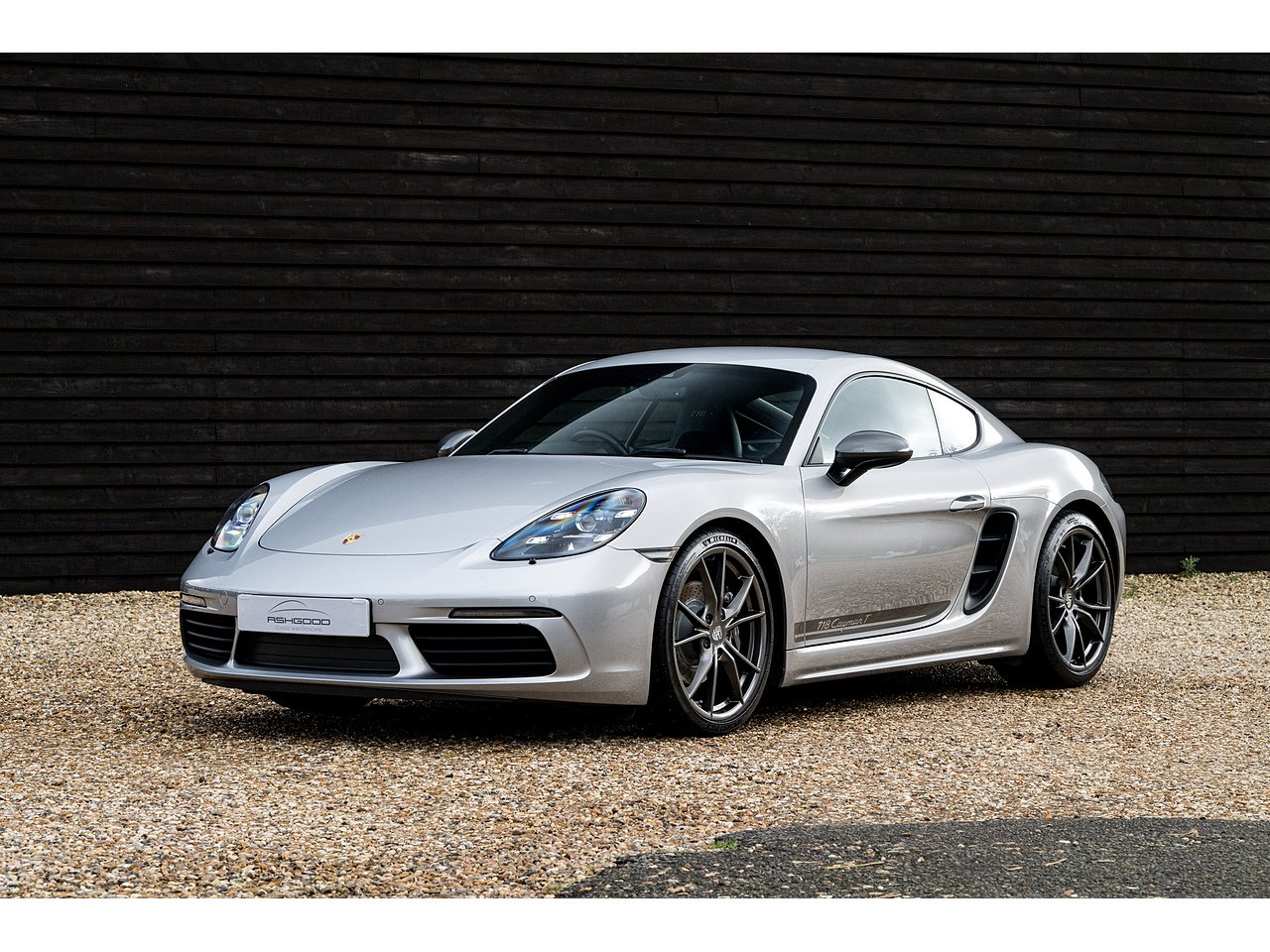 2019/69 Porsche 718 Cayman T ...