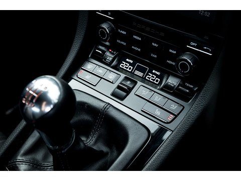 2.0T Cayman T Manual (38)