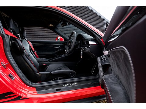 2019 Porsche 991.2 GT3 RS Weissach (2)