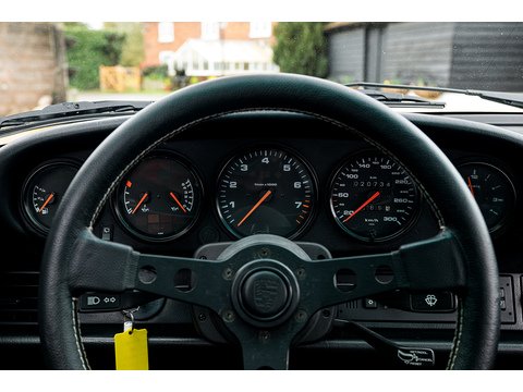964 Carrera 2 3.6 Coupe Manual (3)