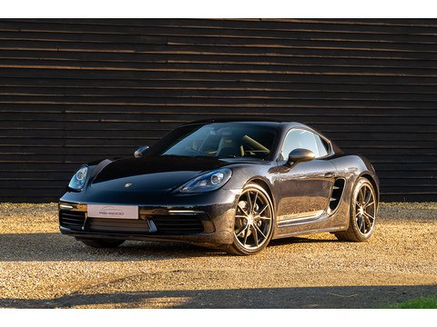 2019 Porsche 718 Cayman T (27)