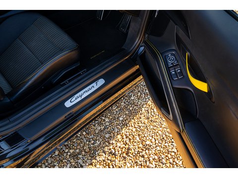 2019 Porsche 718 Cayman T (27)