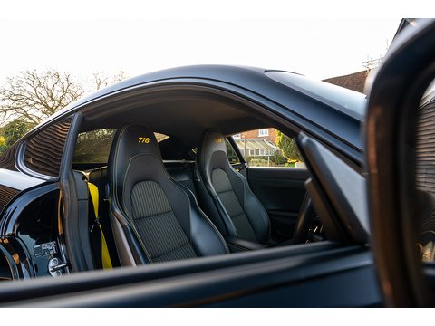 2019 Porsche 718 Cayman T (27)