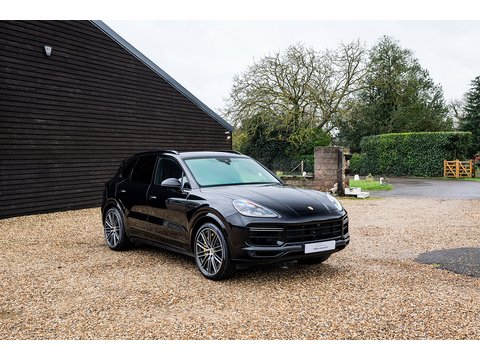 4.0 V8 E-Hybrid 14.1kWh Turbo S SUV 5dr Petrol Plug-in Hybrid Tiptronic S 4WD (21)