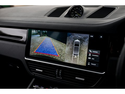 4.0 V8 E-Hybrid 14.1kWh Turbo S SUV 5dr Petrol Plug-in Hybrid Tiptronic S 4WD (21)