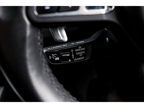 4.0 V8 E-Hybrid 14.1kWh Turbo S SUV 5dr Petrol Plug-in Hybrid Tiptronic S 4WD (21)