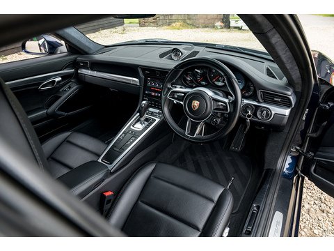 2016 Porsche 991 Carrera Coupe PDK (44)