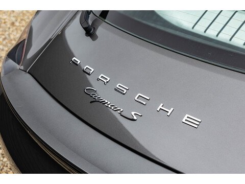 981 S Coupe 3.4 Automatic Petrol (17)