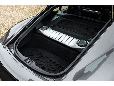 981 S Coupe 3.4 Automatic Petrol (17)