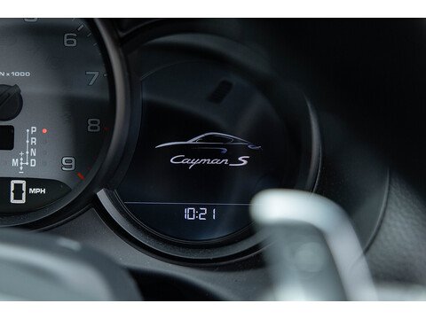 981 S Coupe 3.4 Automatic Petrol (17)