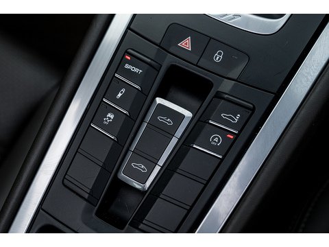 3.0T 991 4 Targa PDK 4WD (4)