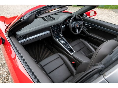 3.0T 991 4 Targa PDK 4WD (4)