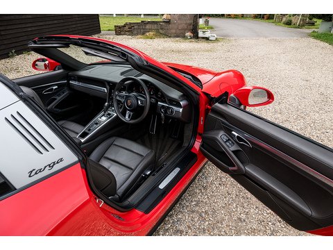 3.0T 991 4 Targa PDK 4WD (4)