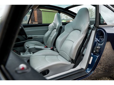 3.6 993 Targa Manual (41)