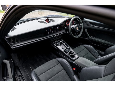 3.0T 992 Carrera GTS Coupe PDK Aerokit (39)