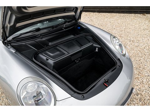 3.8 997 Carrera 4 GTS Cabriolet PDK AWD (35)