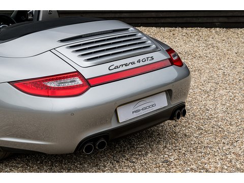 3.8 997 Carrera 4 GTS Cabriolet PDK AWD (35)
