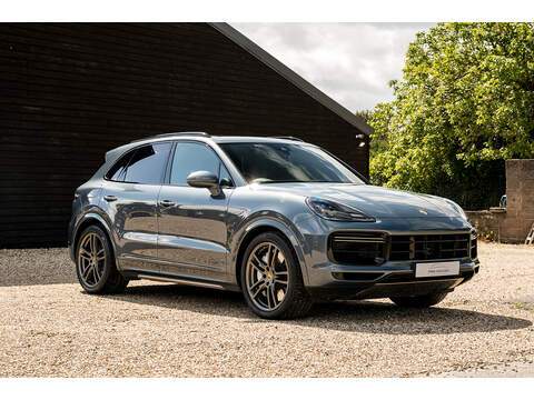 Porsche Cayenne T V8 Turbo SUV 4.0 Automatic (21)
