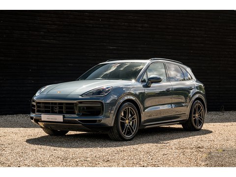 Porsche Cayenne T V8 Turbo SUV 4.0 Automatic (21)