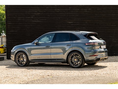 Porsche Cayenne T V8 Turbo SUV 4.0 Automatic (21)