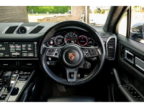 Porsche Cayenne T V8 Turbo SUV 4.0 Automatic (21)