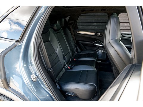 Porsche Cayenne T V8 Turbo SUV 4.0 Automatic (21)