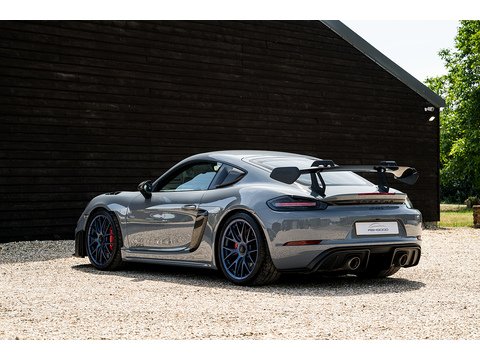 Porsche 718 Cayman GT4 RS Coupe 4.0 Automatic (22)