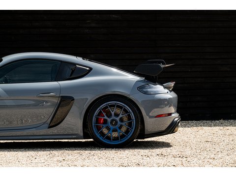 Porsche 718 Cayman GT4 RS Coupe 4.0 Automatic (22)