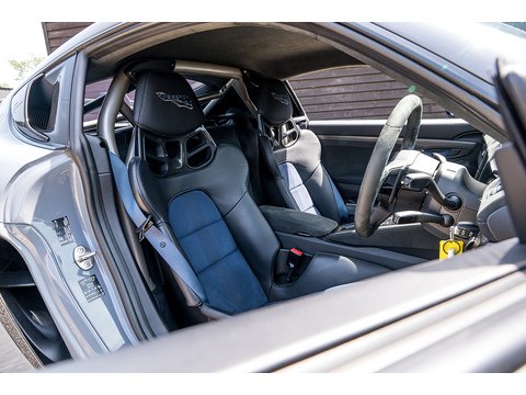 Porsche 718 Cayman GT4 RS Coupe 4.0 Automatic (22)