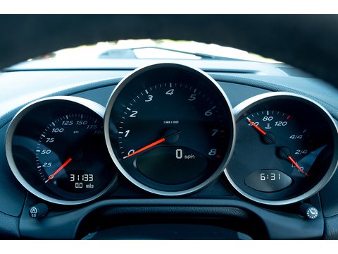 2011 Porsche 987 Spyder Manual (28)
