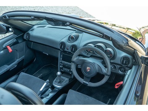 2011 Porsche 987 Spyder Manual (28)